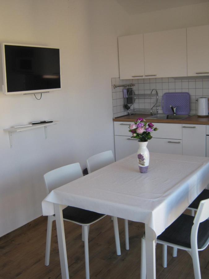 Apartmani Rebecca Vir Kültér fotó